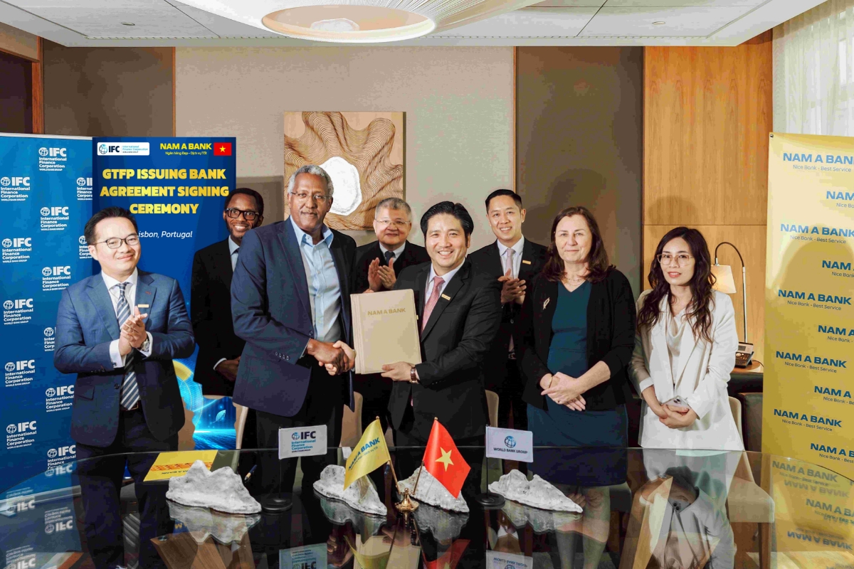 IFC cũng đang dự kiến xúc tiến gói tài trợ thương mại trị giá 50 triệu USD cho Nam A Bank. Ảnh: Nam A Bank.