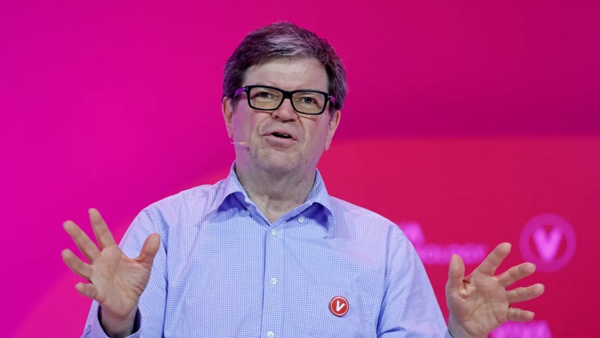 Yann LeCun, nhà khoa học trưởng về trí tuệ nhân tạo tại Meta, phát biểu tại hội nghị Viva Tech ở Paris, ngày 13 tháng 6 năm 2023.